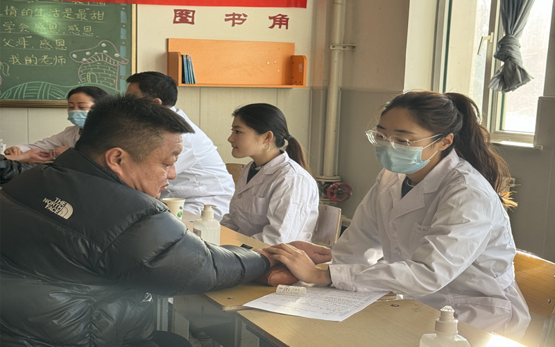 8005003.jpg 8005003.jpg